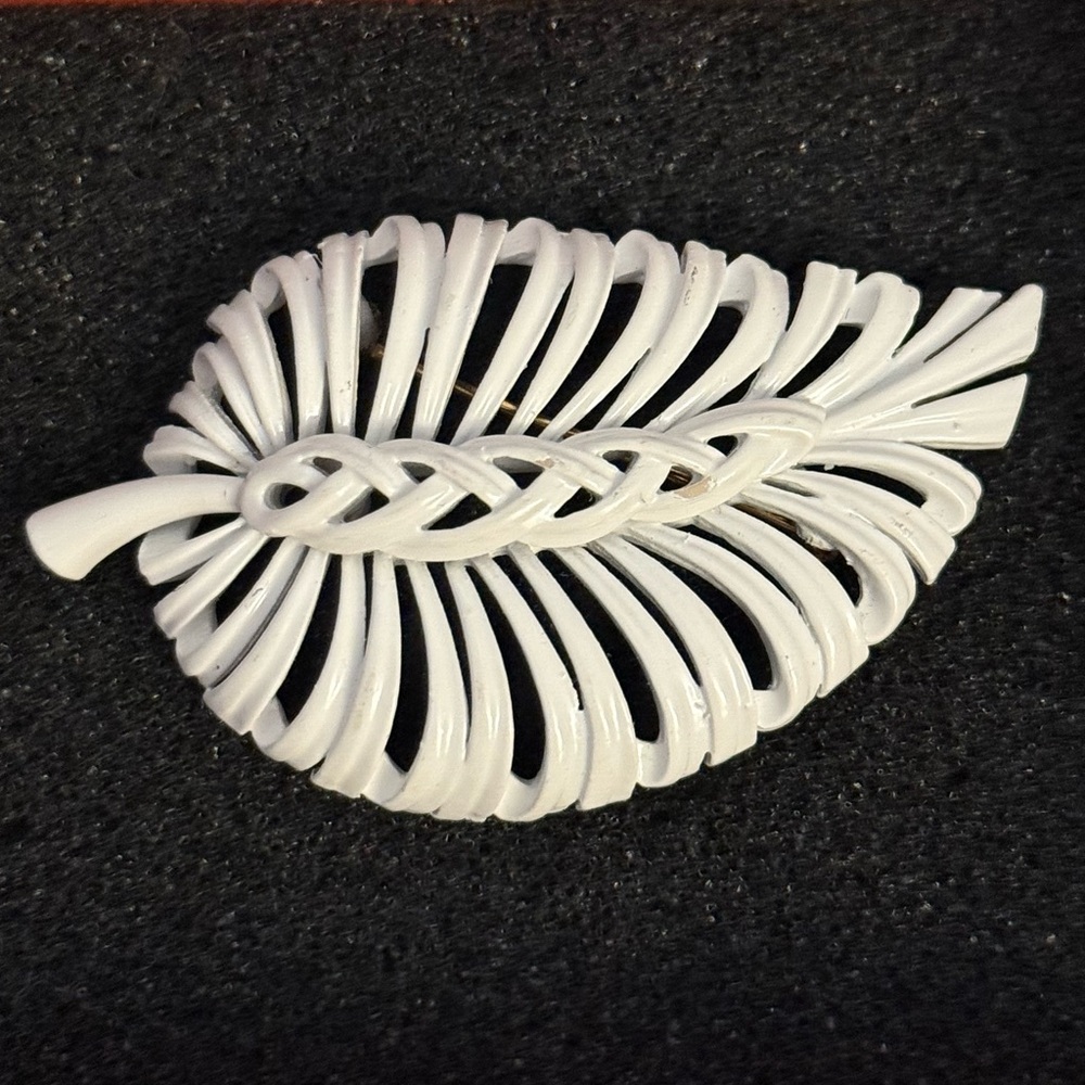 Vintage Monet White Enamel Leaf Brooch 60s-70s Openwork Design